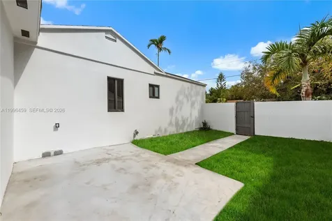 8246 NE 2nd Court Miami FL 33138
