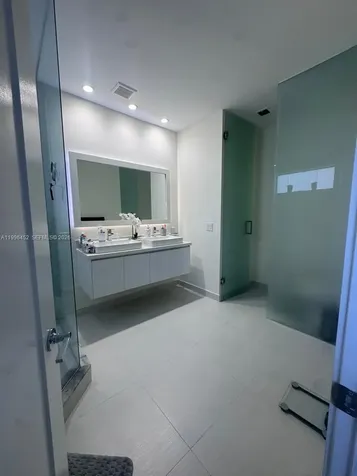 10412 NW 63rd Terrace Doral FL 33178