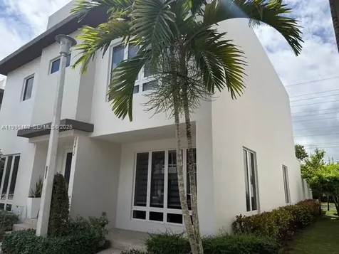 10412 NW 63rd Terrace Doral FL 33178
