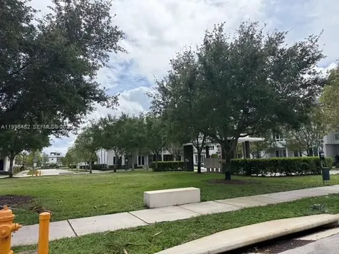 10412 NW 63rd Terrace Doral FL 33178