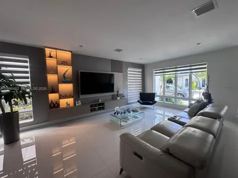 10412 NW 63rd Terrace Doral FL 33178