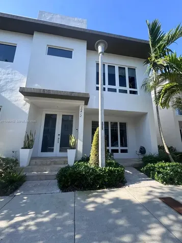 10412 NW 63rd Terrace Doral FL 33178