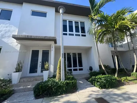 10412 NW 63rd Terrace Doral FL 33178