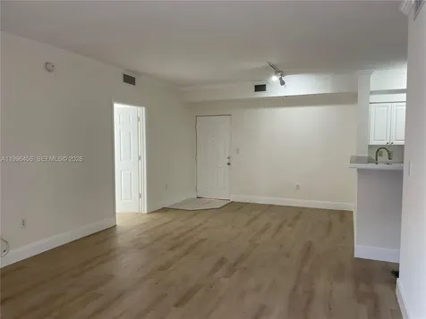 6851 SW 44th Street Miami FL 33155