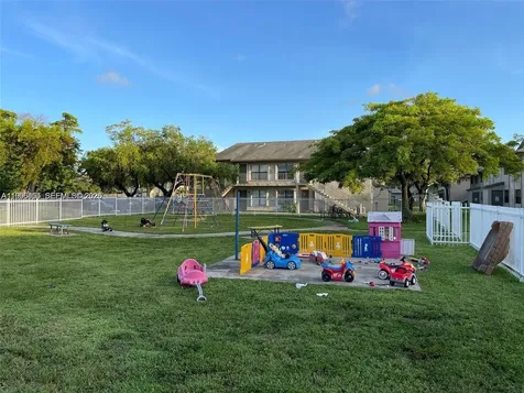 15354 SW 72nd Street Miami FL 33193