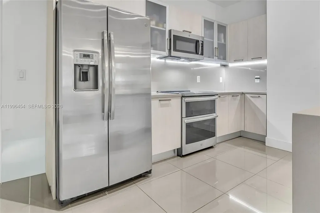 1045 NE 18th Avenue Fort Lauderdale FL 33304