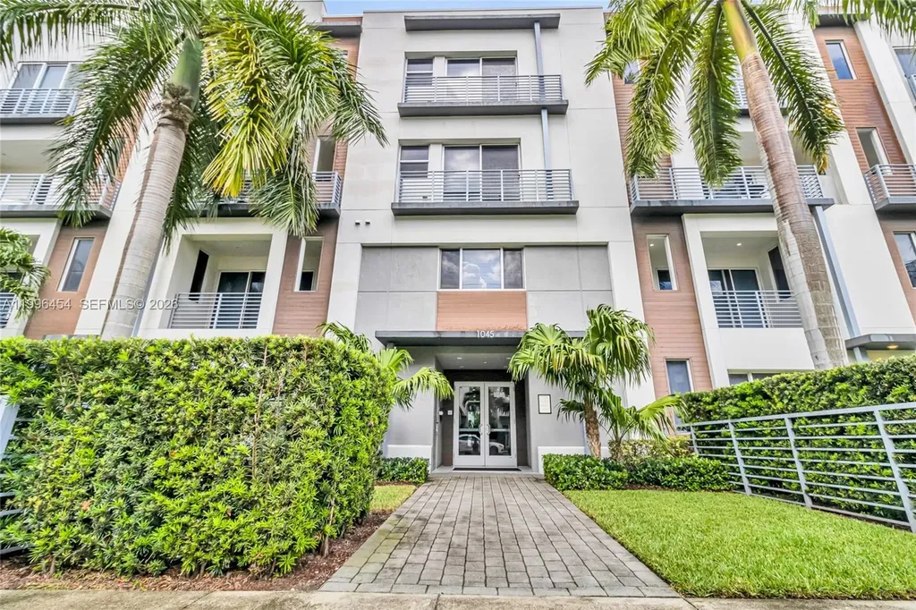 1045 NE 18th Avenue Fort Lauderdale FL 33304