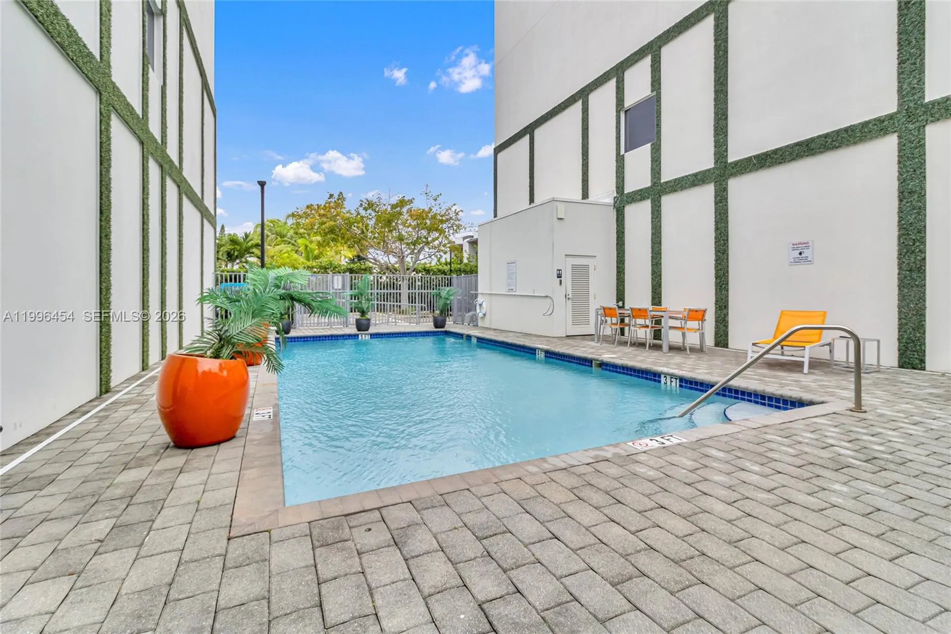 1045 NE 18th Avenue Fort Lauderdale FL 33304