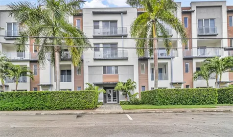 1045 NE 18th Avenue Fort Lauderdale FL 33304
