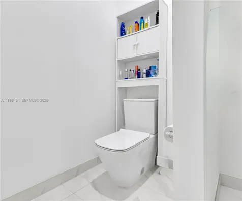 1045 NE 18th Avenue Fort Lauderdale FL 33304