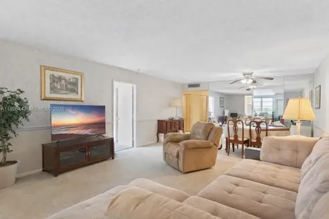 7640 NW 18th Street Margate FL 33063