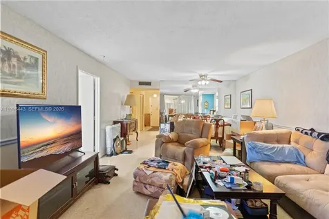 7640 NW 18th Street Margate FL 33063