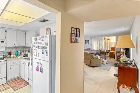 7640 NW 18th Street Margate FL 33063