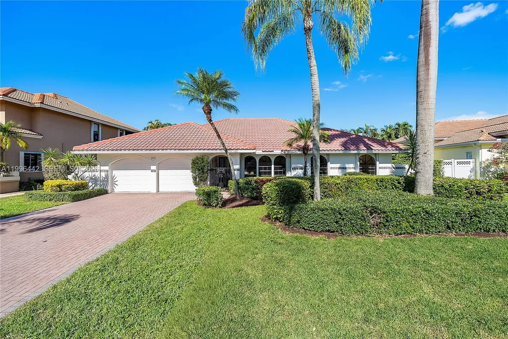 6005 Buena Vista Court Boca Raton FL 33433