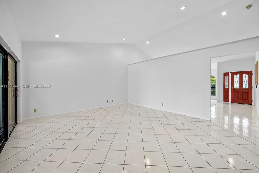 6005 Buena Vista Court Boca Raton FL 33433