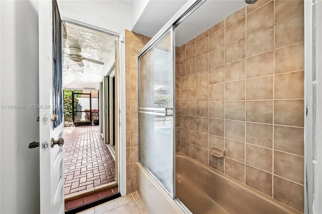 6005 Buena Vista Court Boca Raton FL 33433