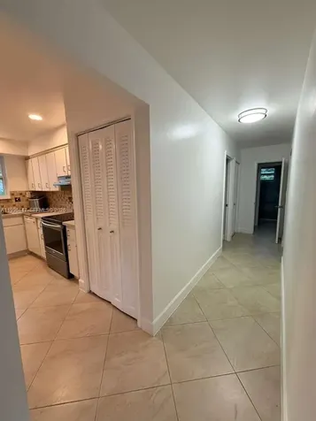 325 NE 131st Street North Miami FL 33161