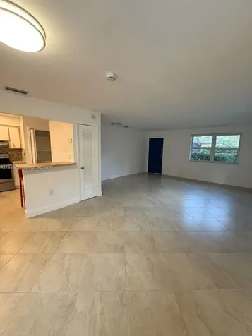 325 NE 131st Street North Miami FL 33161