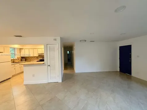 325 NE 131st Street North Miami FL 33161