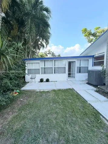 325 NE 131st Street North Miami FL 33161