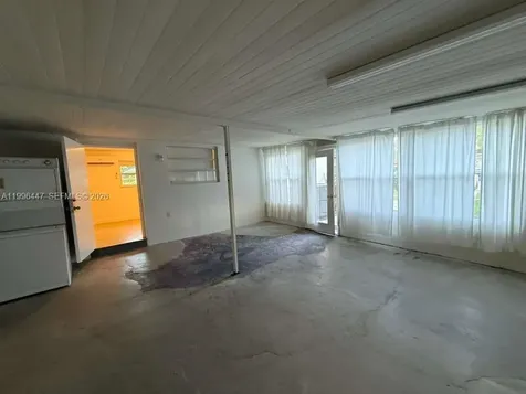 325 NE 131st Street North Miami FL 33161