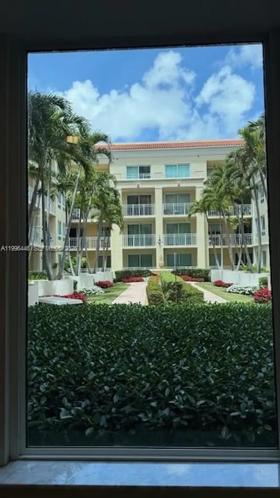 7350 SW 89th Street Miami FL 33156