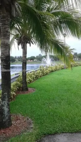 16648 SW 83rd Lane Miami FL 33193