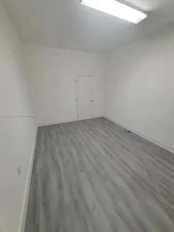 16648 SW 83rd Lane Miami FL 33193