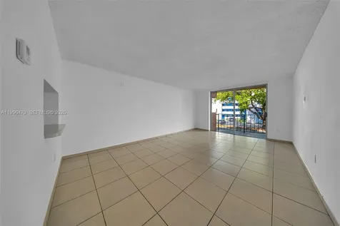 9360 Fontainebleau Boulevard Miami FL 33172