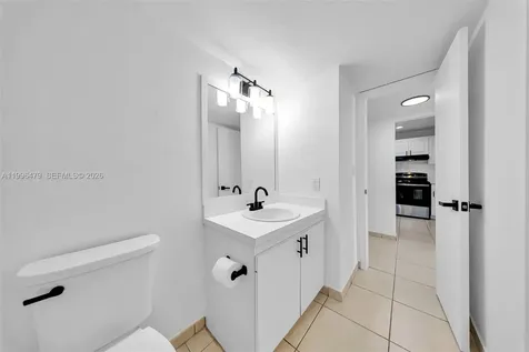 9360 Fontainebleau Boulevard Miami FL 33172