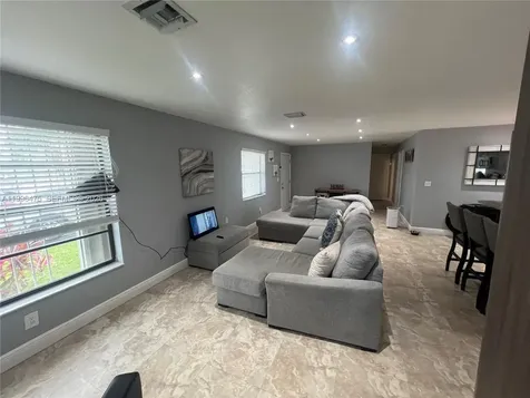 14851 SW 307 Homestead FL 33033