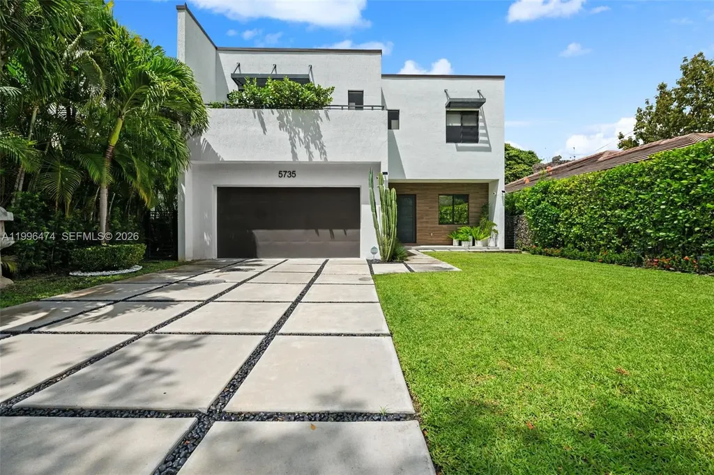 5735 SW 35th Street Miami FL 33155