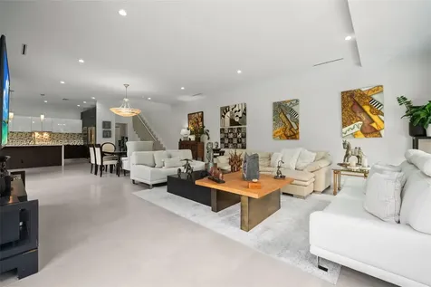 5735 SW 35th Street Miami FL 33155