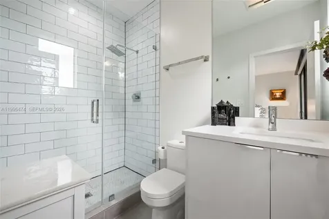 5735 SW 35th Street Miami FL 33155