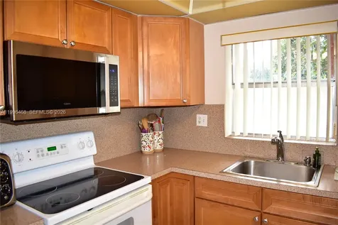 9881 Sunrise Lakes Boulevard Sunrise FL 33322