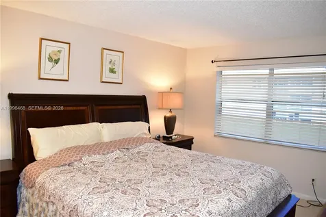 9881 Sunrise Lakes Boulevard Sunrise FL 33322
