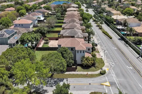 8987 SW 208th Street Cutler Bay FL 33189