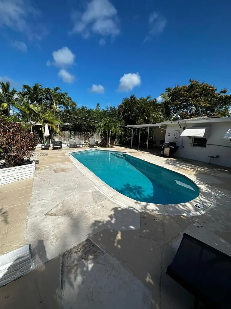 1448 Dewey Street Hollywood FL 33020