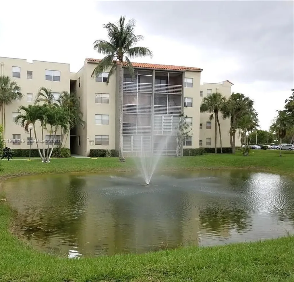 1810 SW 81st Avenue North Lauderdale FL 33068