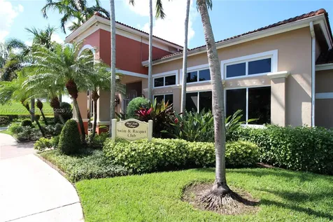 951 Doveplum Court Hollywood FL 33019