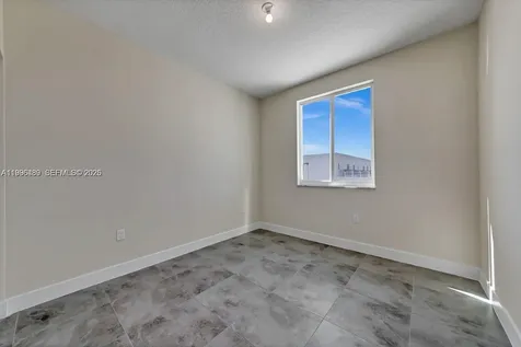 6420 NW 102nd Path Doral FL 33178