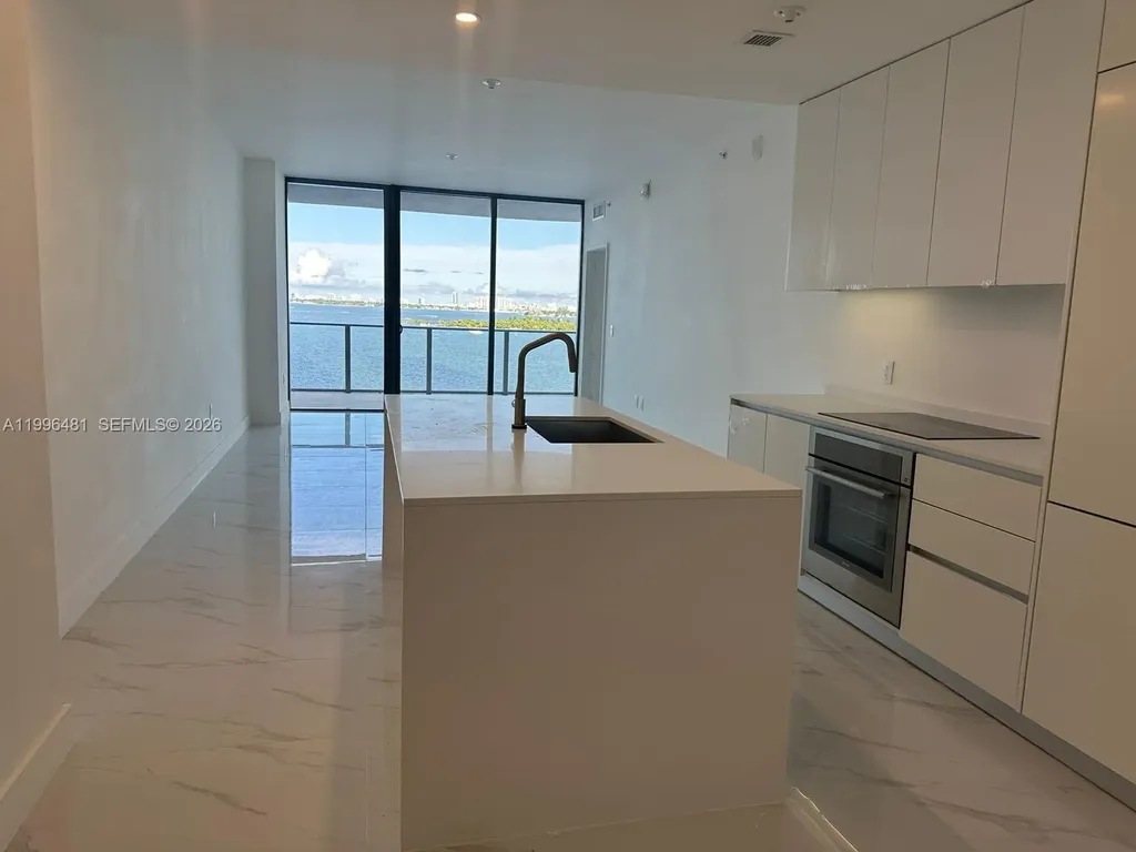 700 NE 24th Miami FL 33137