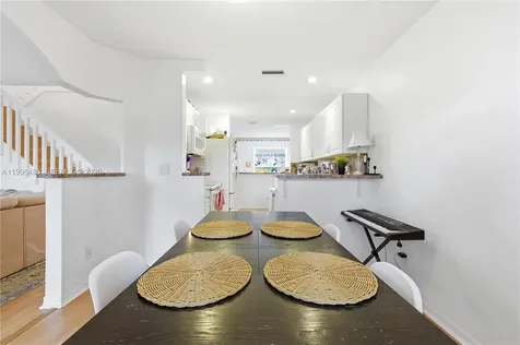2817 NW 99th Terrace Sunrise FL 33322