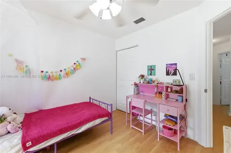 2817 NW 99th Terrace Sunrise FL 33322