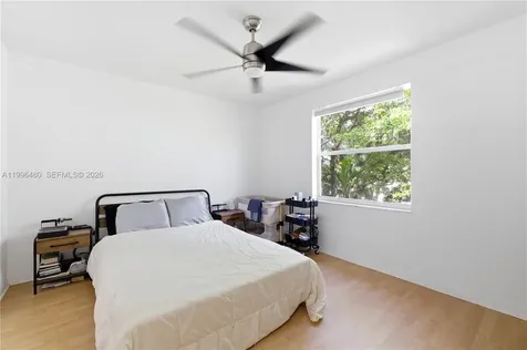 2817 NW 99th Terrace Sunrise FL 33322