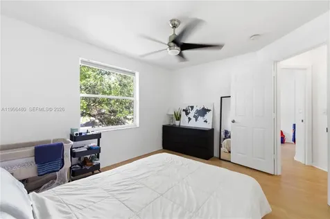 2817 NW 99th Terrace Sunrise FL 33322