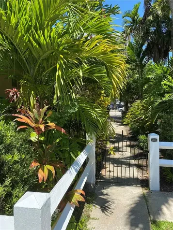 40 Almeria Avenue Coral Gables FL 33134