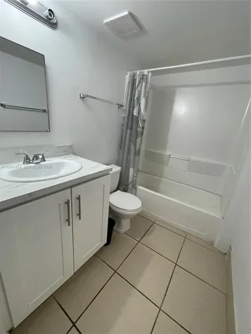 14902 SW 82nd Lane Miami FL 33193