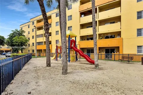 14902 SW 82nd Lane Miami FL 33193
