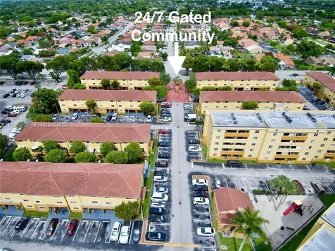 14902 SW 82nd Lane Miami FL 33193